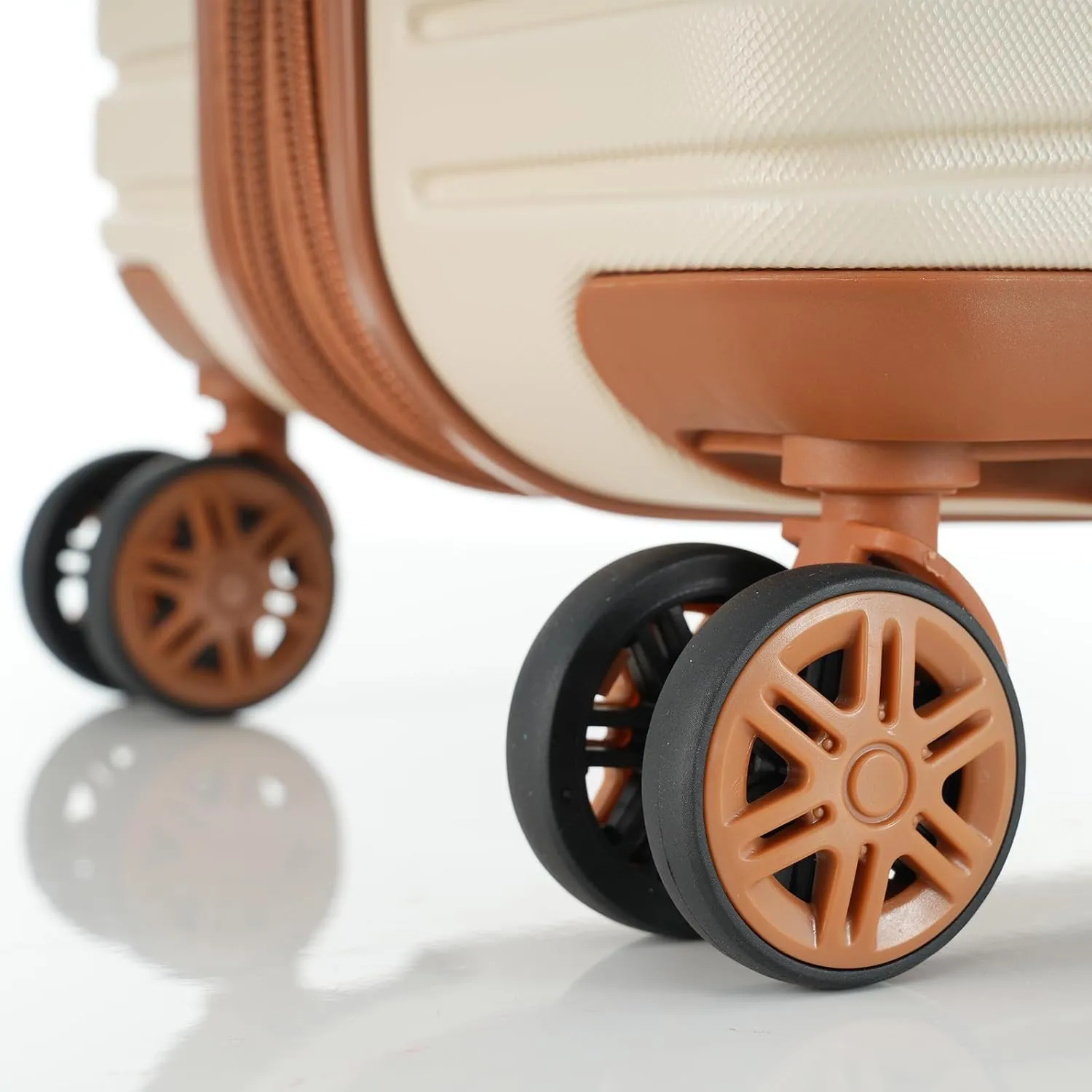 3 Piece Expandable Hard Shell Luggage Set With Spinner Wheels & TSA Lock, Lightweight for Business Trip