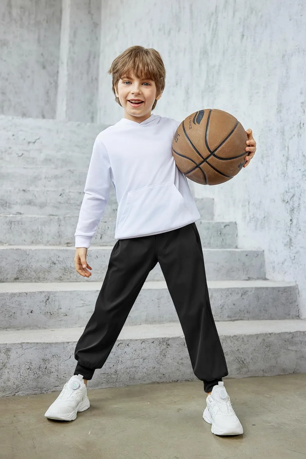 Arshiner Boys Casual Pants Kids Elastic Waist Drawstring Jogger Pants Boys Sweatpants with Zipper Pockets 3-12 Years