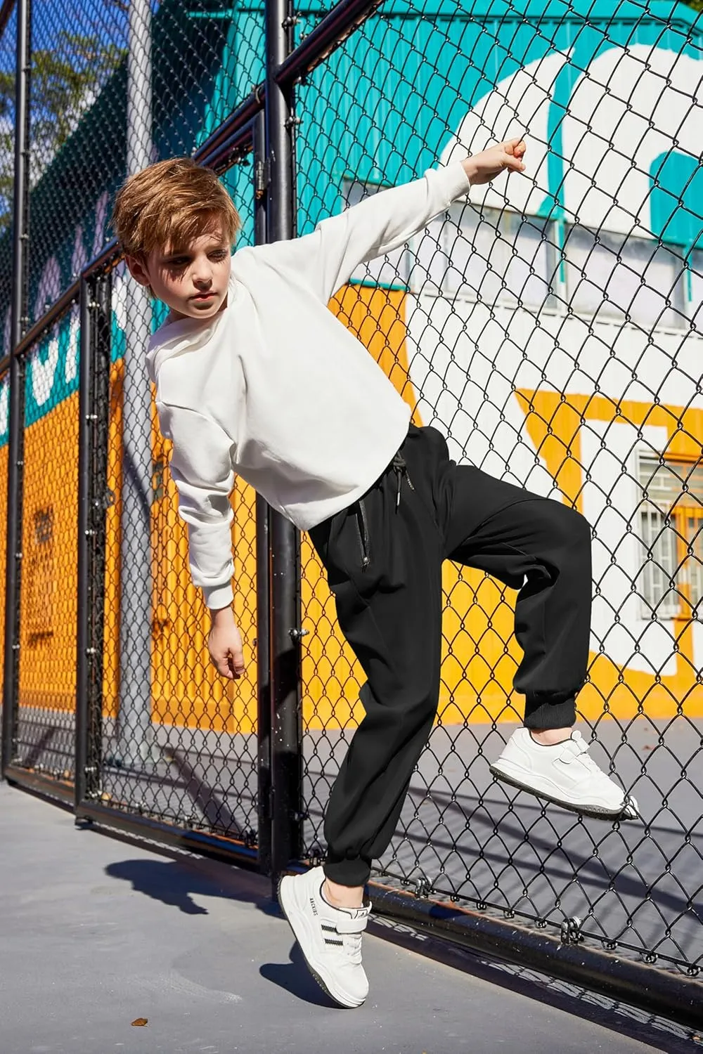Arshiner Boys Casual Pants Kids Elastic Waist Drawstring Jogger Pants Boys Sweatpants with Zipper Pockets 3-12 Years