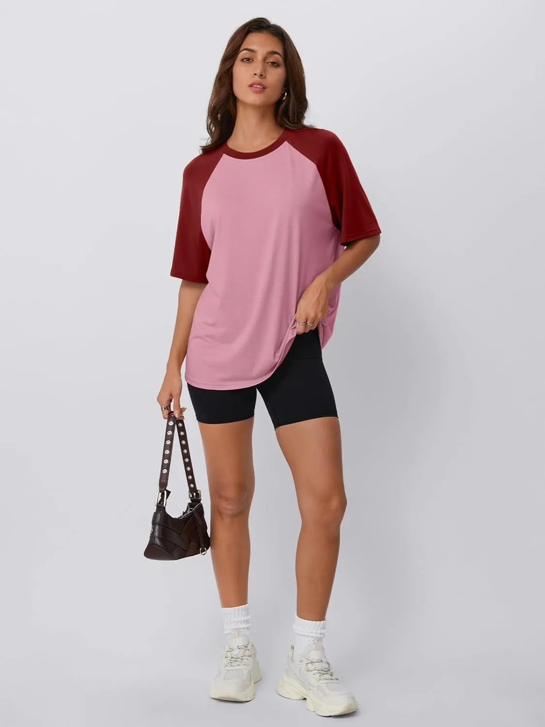 Trendy Queen Oversized Short Sleeve T Shirts for Women Workout Casual Summer Tops Loose Fit Cute Basic Tees