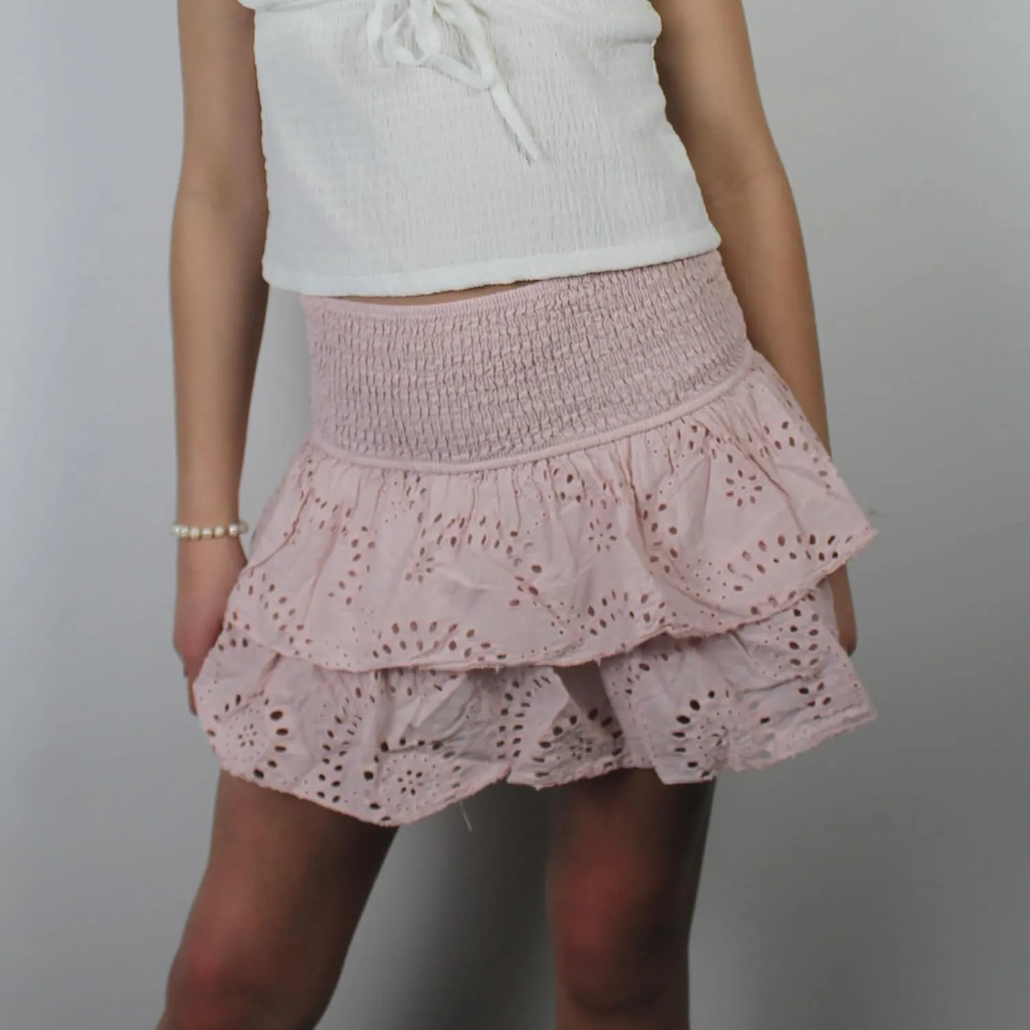Women Y2k Lace Mini Skirts Low Waist Floral Pleated Short Skirts A Line Solid Color Going Out Short Skirts